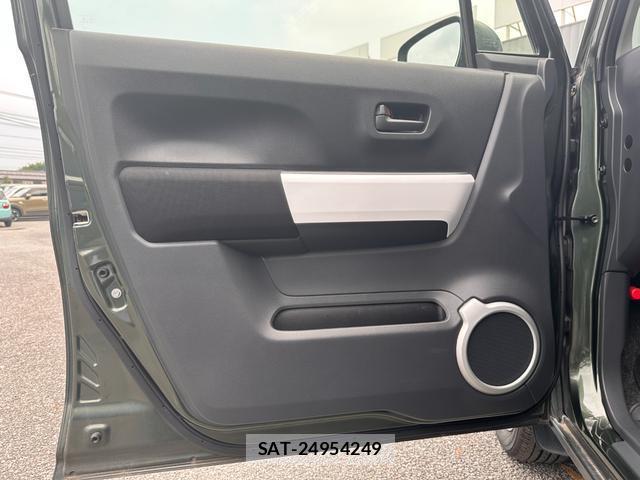 Suzuki HUSTLER 2017-09 8373271-6