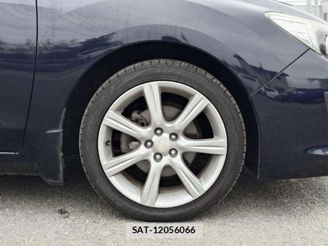 Subaru IMPREZA SPORTS 2014-01 8372790-6