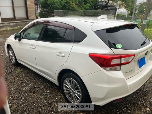 Subaru IMPREZA SPORTS 2018-04 8373000-12