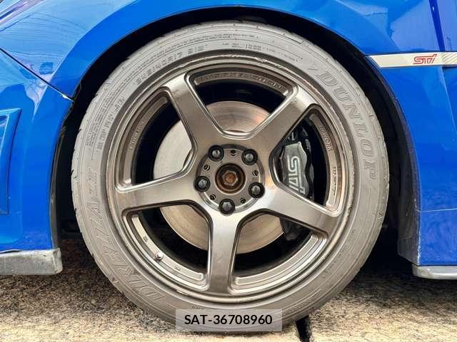 Subaru IMPREZA WRX 2013-02 8373560-17