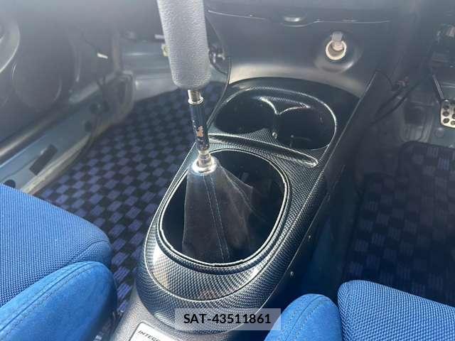 Honda INTEGRA 2002-03 8373809-14