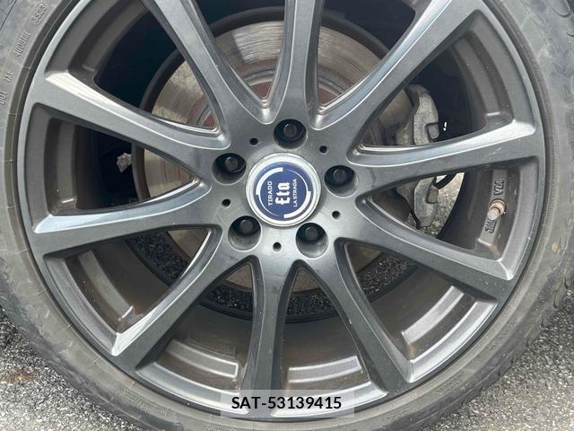Lexus IS 2010-03 8372696-12