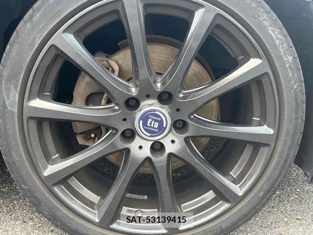 Lexus IS 2010-03 8372696-14
