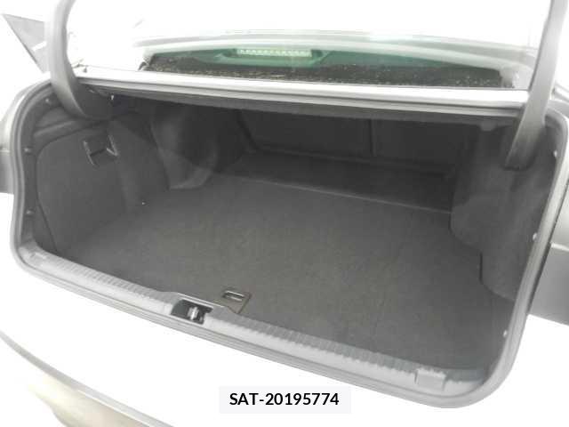Lexus IS 2023-03 8373216-18