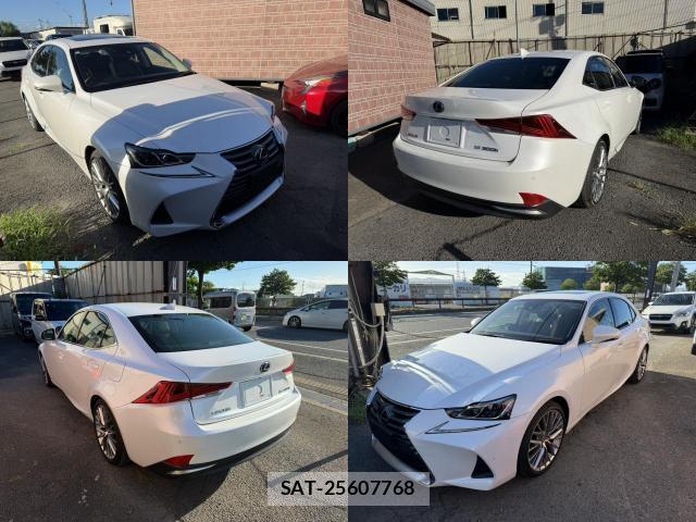 Lexus IS 2017-11 8373282-2