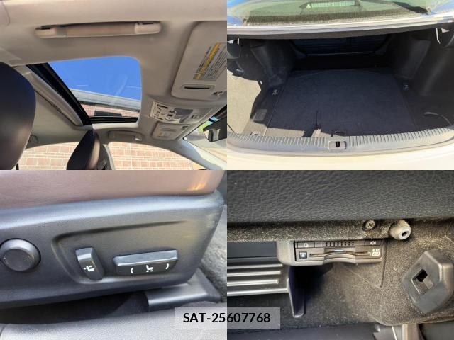 Lexus IS 2017-11 8373282-6