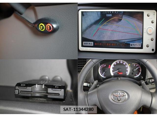 Toyota ISIS 2009-08 8373005-3