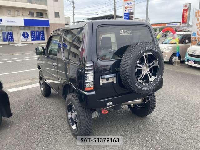 Suzuki JIMNY 2014-01 8373223-5