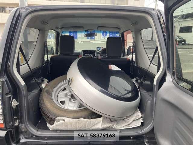 Suzuki JIMNY 2014-01 8373223-6