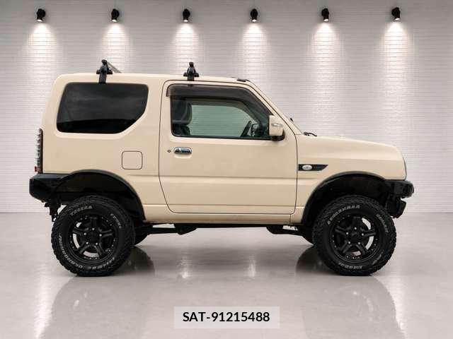 Suzuki JIMNY 2018-01 8373719-1