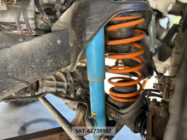 Suzuki JIMNY 2012-09 8373756-1