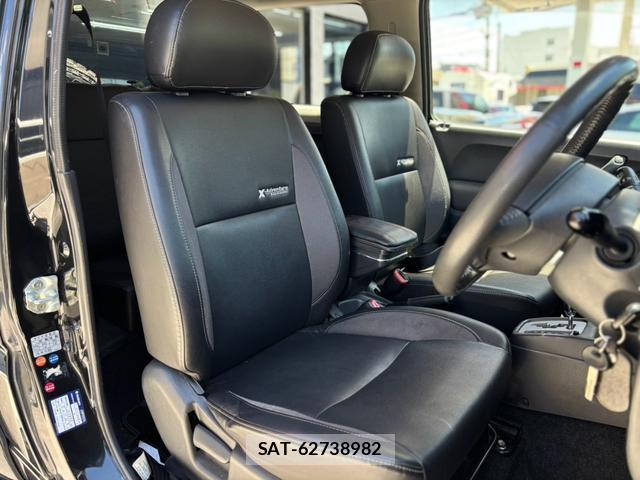 Suzuki JIMNY 2012-09 8373756-15