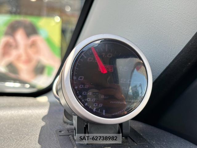 Suzuki JIMNY 2012-09 8373756-4
