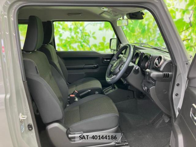 Suzuki JIMNY 2025-10 8374112-4