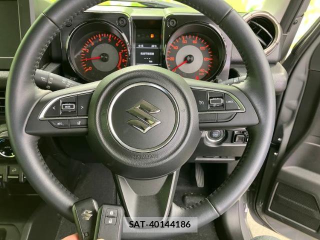 Suzuki JIMNY 2025-10 8374112-8
