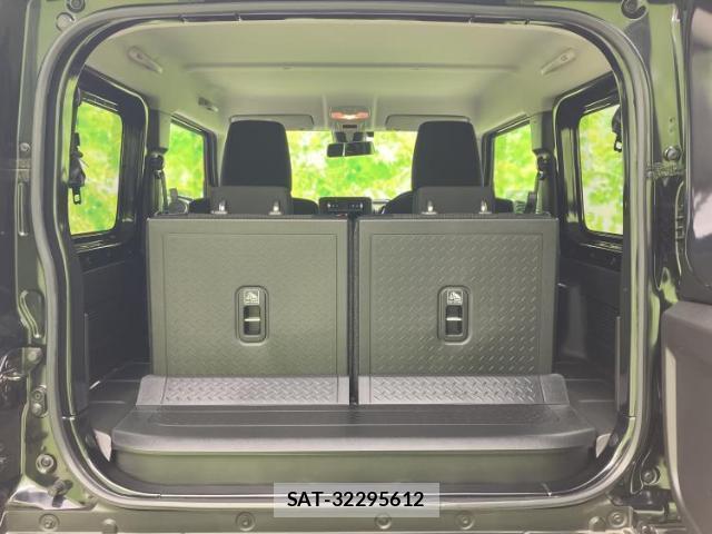 Suzuki JIMNY 2025-03 8374115-7