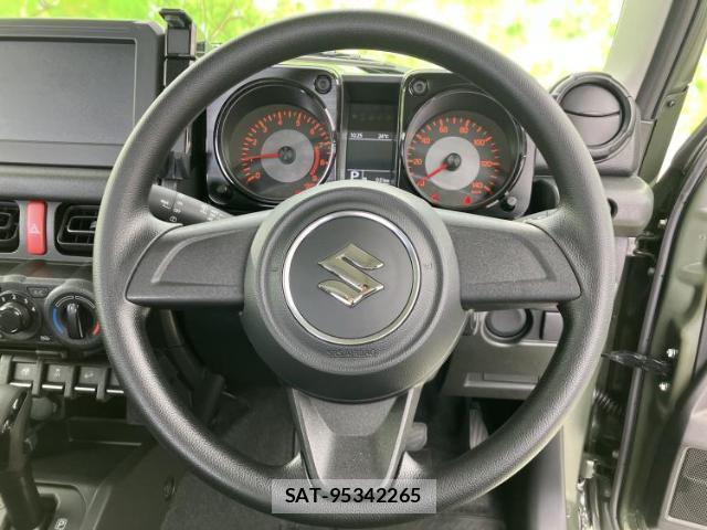 Suzuki JIMNY 2025-10 8374127-10