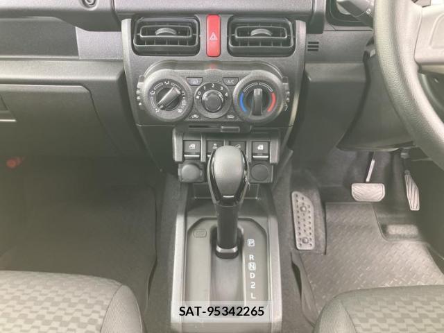 Suzuki JIMNY 2025-10 8374127-14