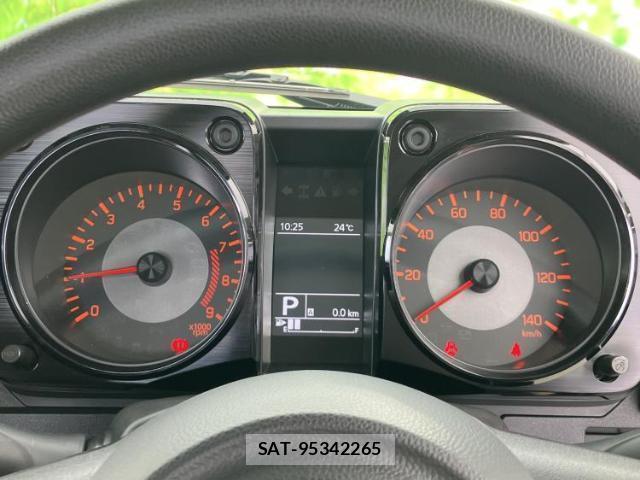 Suzuki JIMNY 2025-10 8374127-9