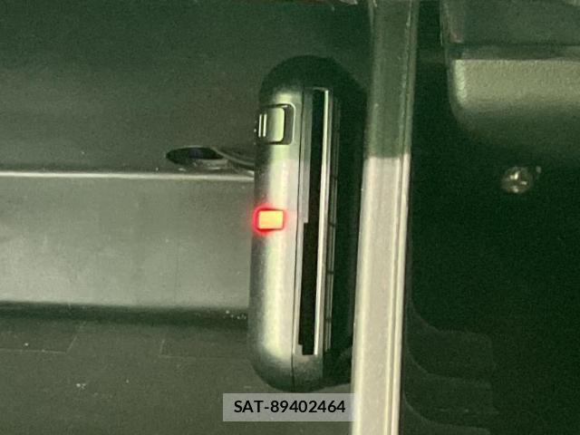 Suzuki JIMNY 2022-07 8374288-17