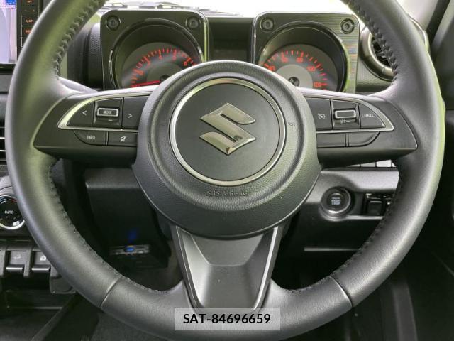 Suzuki JIMNY 2019-04 8374311-13