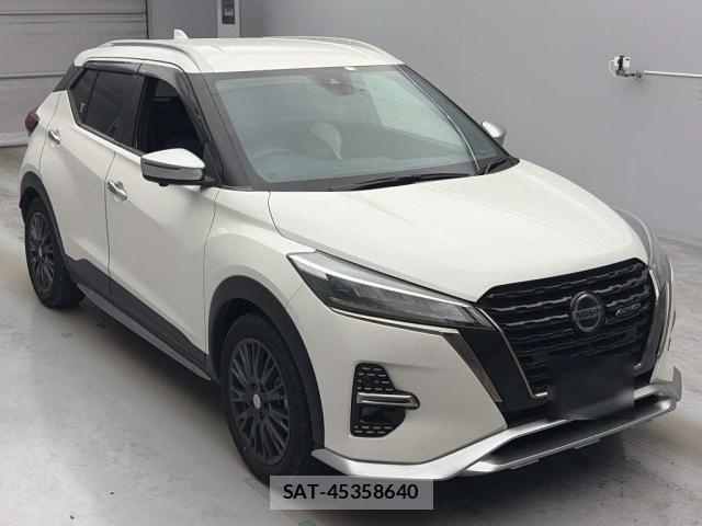 Nissan KICKS 2023-07 8373313-0