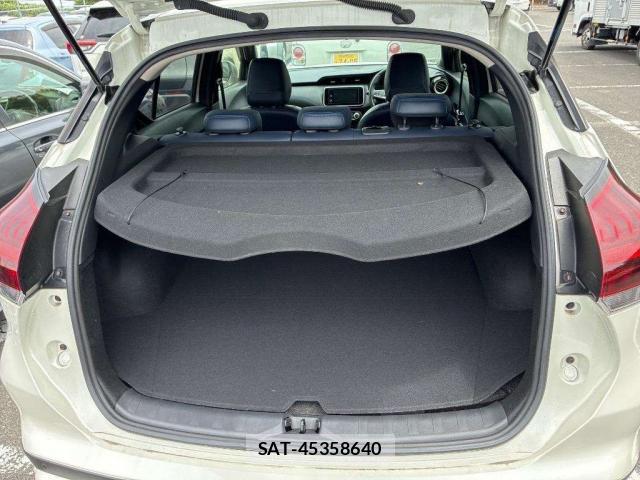 Nissan KICKS 2023-07 8373313-7