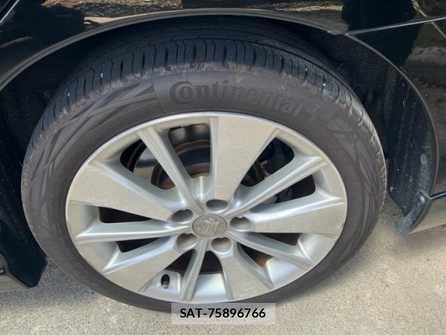 Toyota KLUGER HYBRID 2008-10 8372971-12