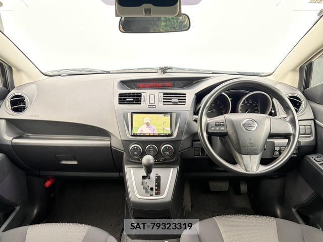 Nissan LAFESTA 2011-11 8373331-2