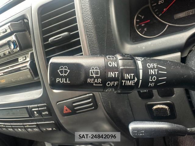 Toyota LAND CRUISER PRADO 2006-04 8373810-11
