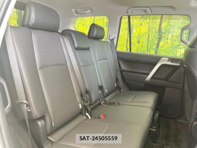 Toyota LAND CRUISER PRADO 2021-04 8373924-8