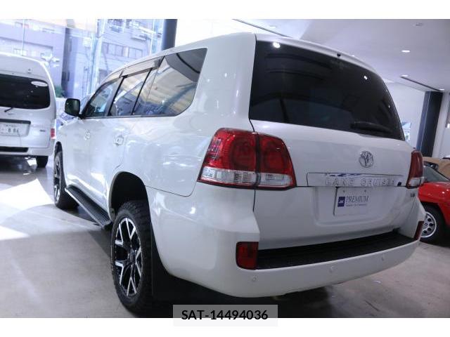 Toyota LAND CRUISER 2008-03 8373822-13
