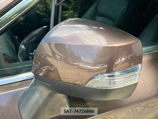 Subaru OUTBACK 2017-07 8372613-18