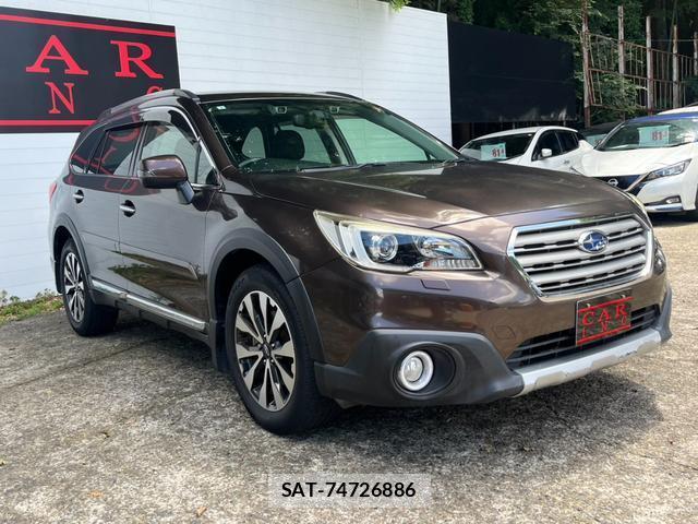 Subaru OUTBACK 2017-07 8372613-3