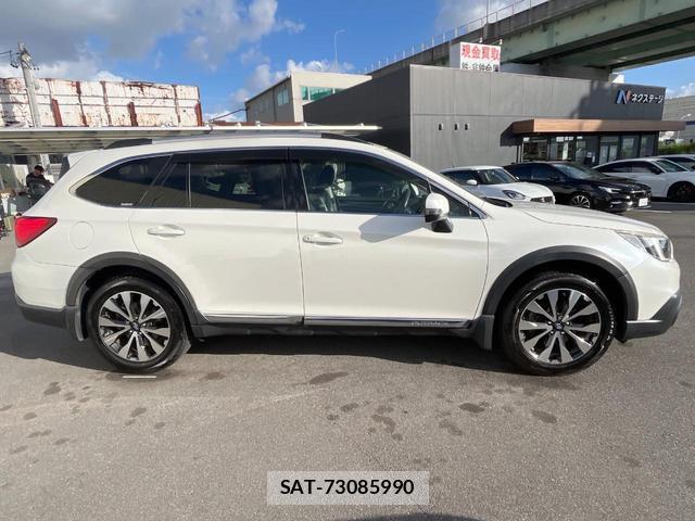 Subaru OUTBACK 2016-10 8373245-17