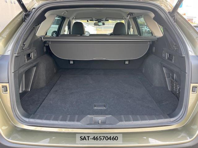 Subaru OUTBACK 2022-12 8373248-11