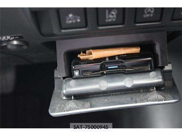 Subaru OUTBACK 2017-09 8373541-4