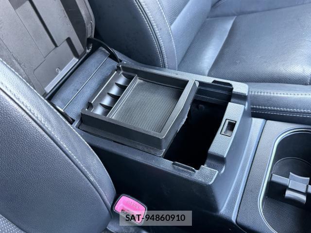 Subaru OUTBACK 2015-07 8373693-17