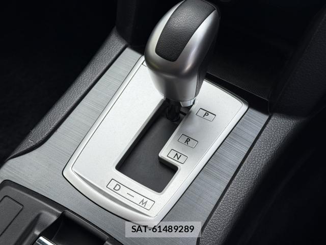 Subaru LEGACY TOURING WAGON 2012-10 8373686-18