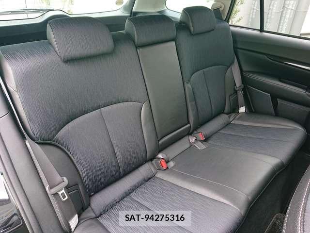 Subaru LEGACY TOURING WAGON 2011-10 8374023-17