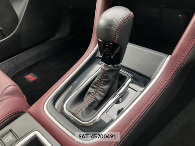 Subaru LEVORG 2018-02 8373416-16