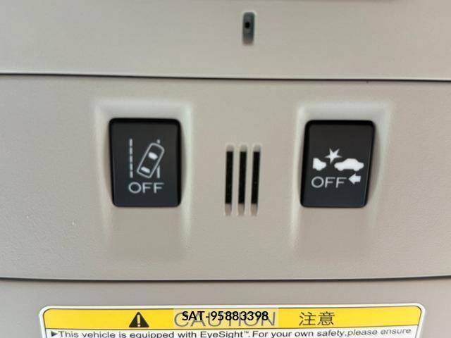 Subaru LEVORG 2016-07 8373696-15