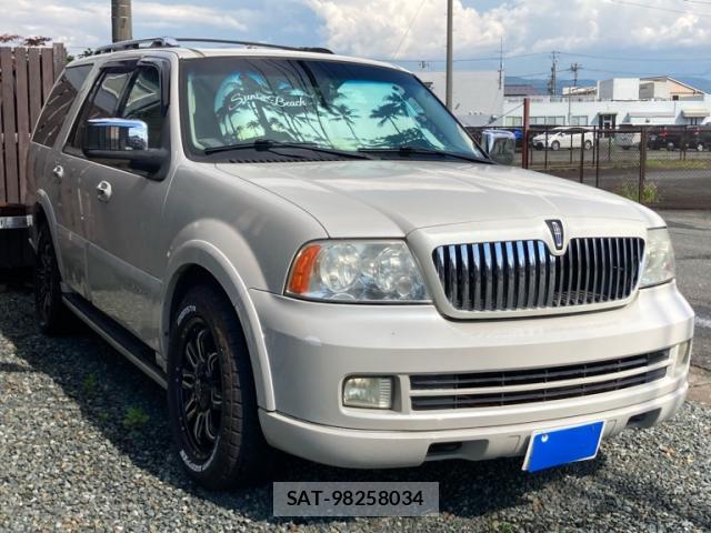 Lincoln NAVIGATOR 2009-11 8372989-0