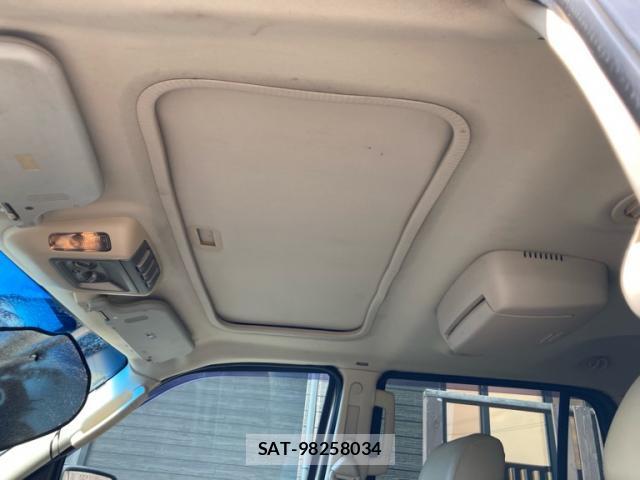 Lincoln NAVIGATOR 2009-11 8372989-19