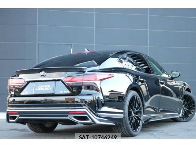 Lexus LS 2020-01 8373937-1