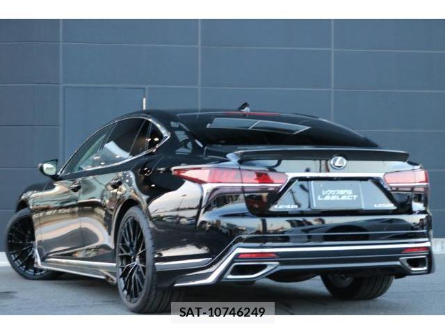 Lexus LS 2020-01 8373937-4