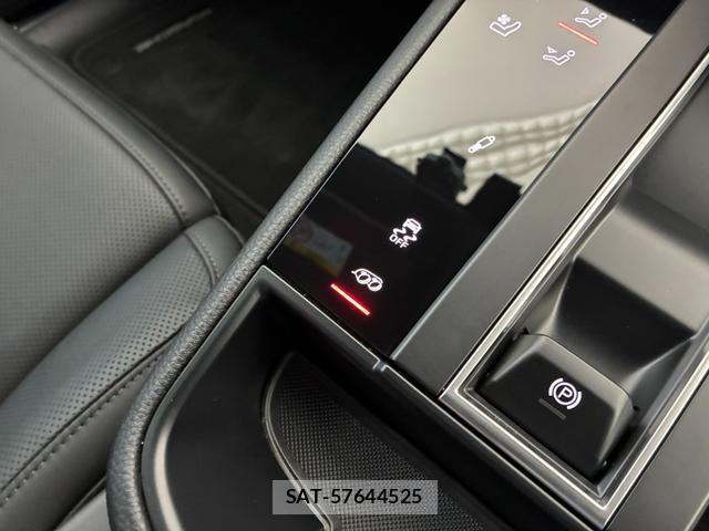 Porsche MACAN 2024-01 8372455-13