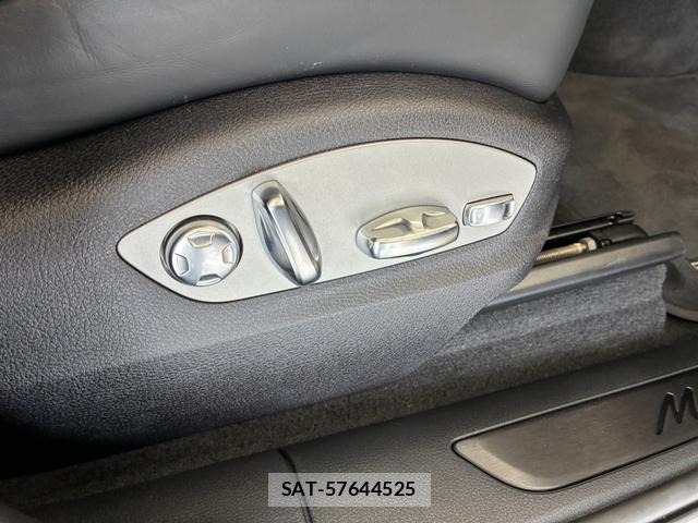 Porsche MACAN 2024-01 8372455-15