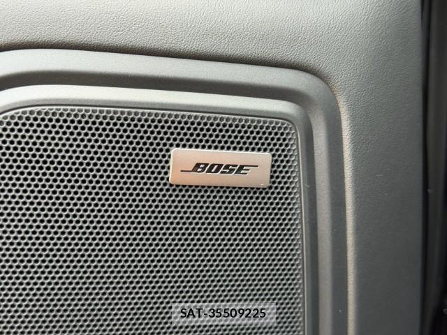Porsche MACAN 2024-09 8372551-13