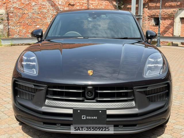 Porsche MACAN 2024-09 8372551-3